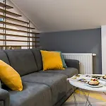 Lejlighed Topolowa Apartment, Next To Main Station